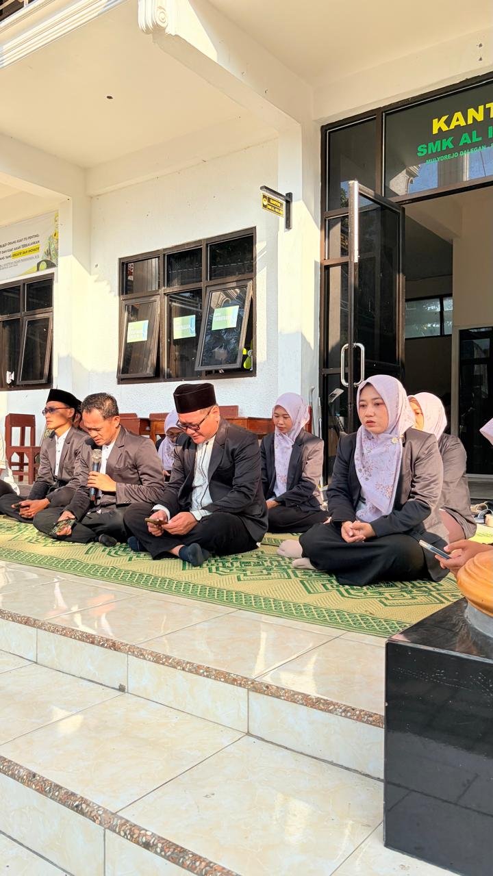 Back to School Hari Pertama SMK Al Ikhlash Gresik Tahun Pelajaran 2026/2027