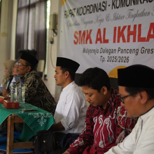 Rapat Koordinasi dan Komunikasi Wali Siswa SMK Al Ikhlash Berlangsung Hangat dan Penuh Kebersamaan