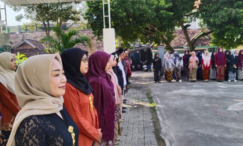 “Kartini Day 2026: Santri Al Ikhlash Tunjukkan Semangat Perempuan Tangguh”