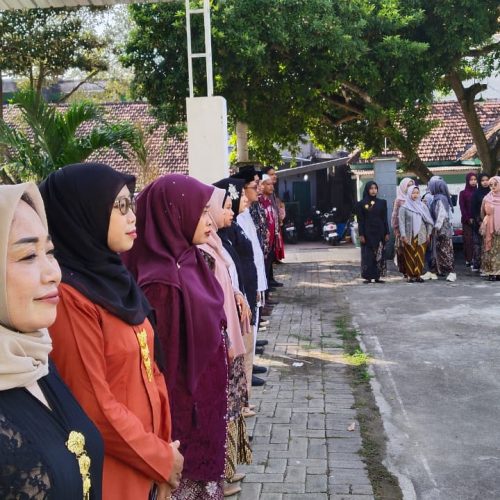 “Kartini Day 2026: Santri Al Ikhlash Tunjukkan Semangat Perempuan Tangguh”