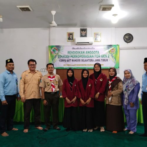 Siswa SMK Al Ikhlash Ikuti Edukasi Perkoperasian di BMT Mandiri Sejahtera Jatim